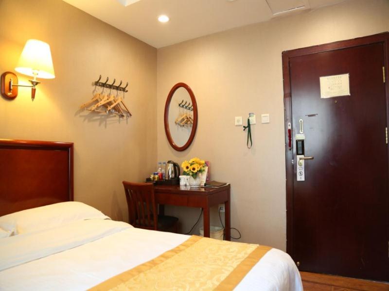 Greentree Inn Heilongjiang Harbin Zhongyang Street Business Hotel Exterior photo
