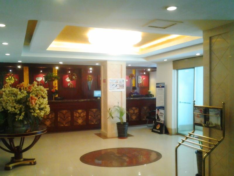 Greentree Inn Heilongjiang Harbin Zhongyang Street Business Hotel Exterior photo