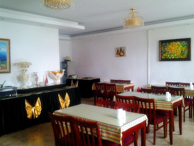 Greentree Inn Heilongjiang Harbin Zhongyang Street Business Hotel Exterior photo